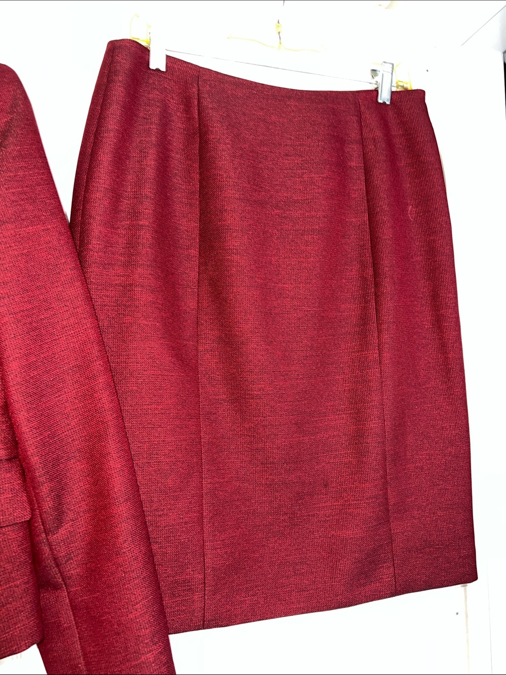 Evan Picone Deep Burgundy Women's Blazer and Skirt Set - Picture 3 of 5